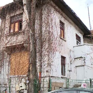 img Proprietarii care riscă să plătească din 2025 impozit și de șase ori mai mare pe imobile, în București