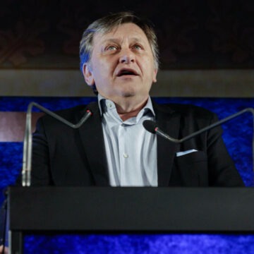 img Crin Antonescu – detalii despre activitatea sa în ultimii ani