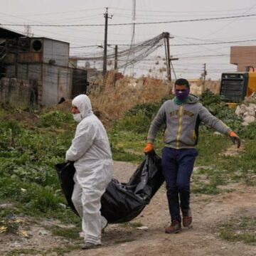 img Rămăşiţe ale 100 de femei şi copii kurzi, exhumate dintr-o groapă comună în Irak