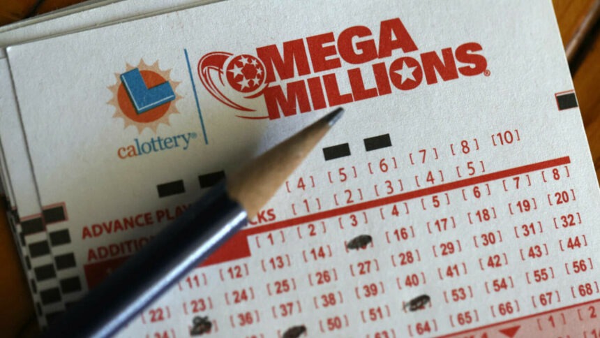 img Câștigat marele premiu al loteriei Mega Millions în valoare de 1,22 miliarde de dolari