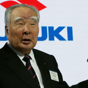 img Decesul lui Osamu Suzuki, fostul director al gigantului auto japonez Suzuki Motor