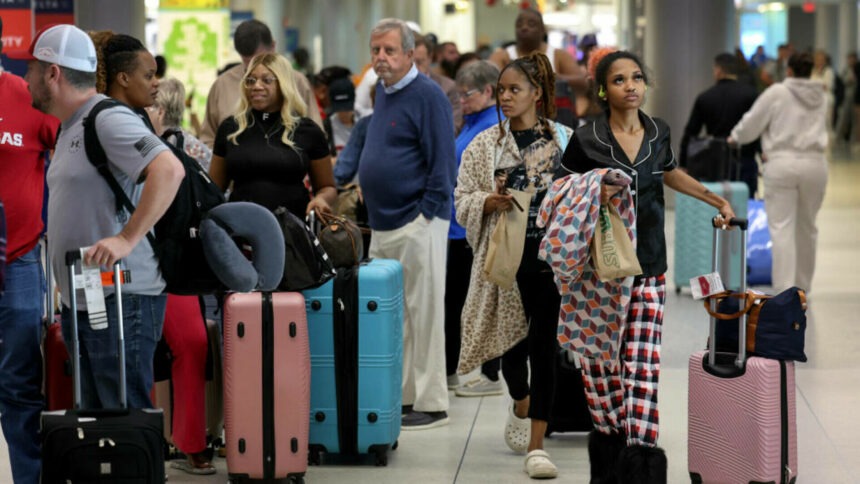 img Efectele tornadelor și ninsorilor în SUA