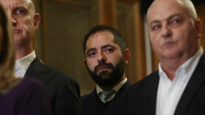 img Controverse privind noi taxe introduse de Guvernul României