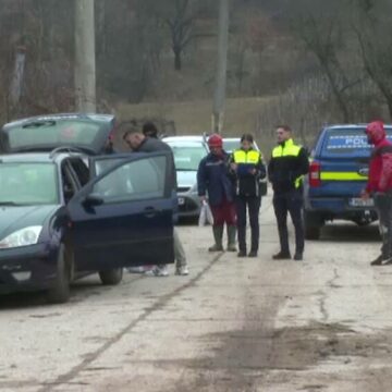 img Tragedie în Gorj: Bărbat electrocutat în timp ce fura cabluri dintr-o carieră