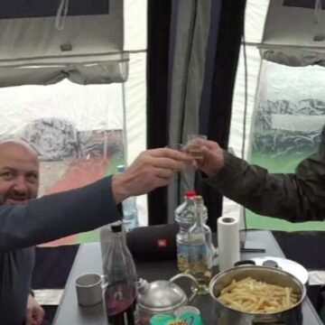 img Petrecerea de Anul Nou în campingul de lângă Oradea