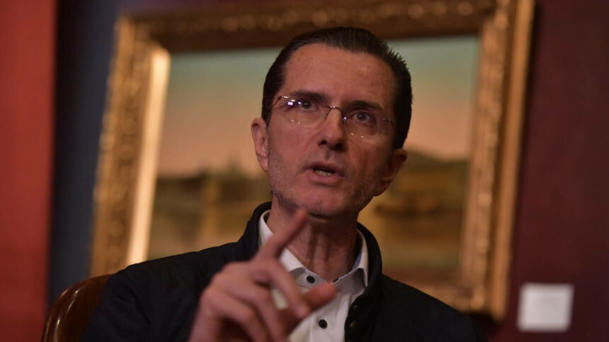 img Treziţi-vă, fiţi treji, nu vă lăsaţi înşelaţi! – Vasile Bănescu avertizează cu privire la manipularea politică