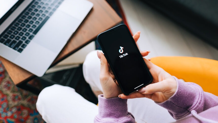 Importanța rețelelor de socializare în difuzarea informației