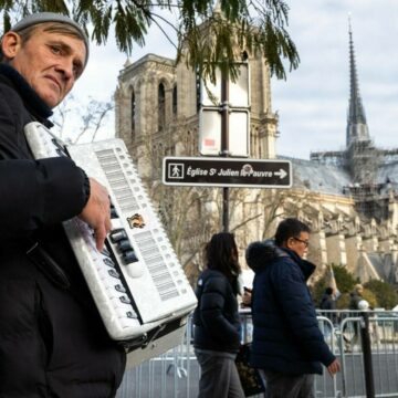 img Redeschiderea Notre-Dame: Absența oficialilor români și prezența liderilor mondiali