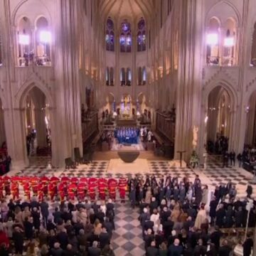 img Redeschiderea grandioasă a Catedralei Notre Dame: Un moment istoric pentru Franța și lumea întreagă