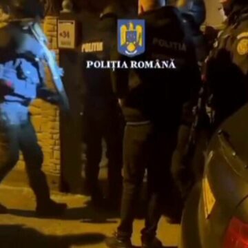 img Percheziții la cămătari, în Prahova. Cum au încercat doi frați să obțină peste 200.000 de euro de la o singură victimă