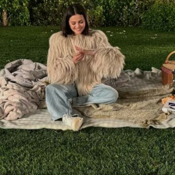 img Selena Gomez și Benny Blanco s-au logodit. Detalii despre inel și reacția vedetei