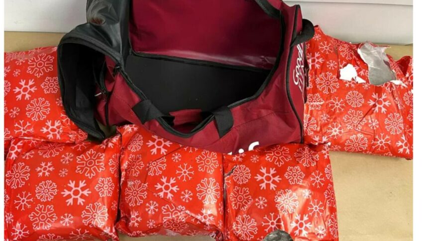 img Droguri ambalate sub forma de cadouri de Crăciun descoperite de polițiști