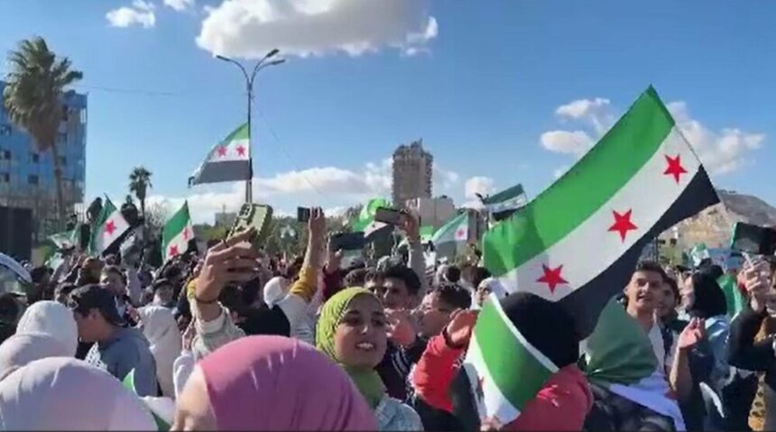 img Sărbătoare în Siria după fuga lui Bashar al-Assad
