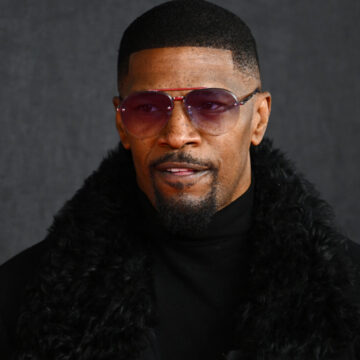 img Jamie Foxx a fost lovit cu un pahar la un restaurant, în timpul aniversării sale. În ce stare se află actorul