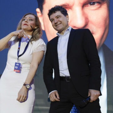 img Alegerile prezidențiale: Elena Lasconi vs Nicușor Dan – Ce spun marile partide despre susținerea celor doi