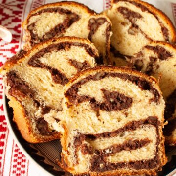 img Reutilizarea cozonacului – Rețete delicioase pentru a transforma cozonacii rămași după sărbători