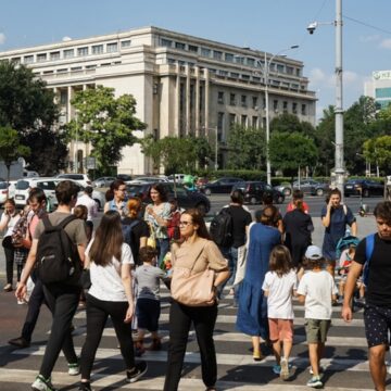 img Dorinta tinerilor din Romania de a emigra si motivele acestora