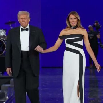 Momente de bârfă de la învestirea lui Trump