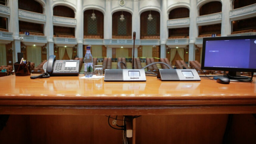 img Reducri de posturi in Parlamentul Romaniei