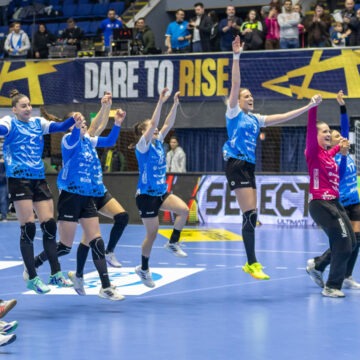 img Legea Novak rămâne în vigoare: Echipele obligate să aibă cel puțin 40% sportivi români pe teren