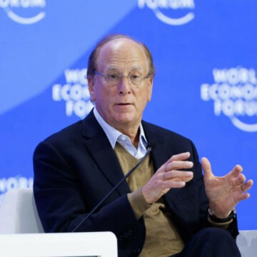 Larry Fink, gata să aducă investițiile americane în Europa