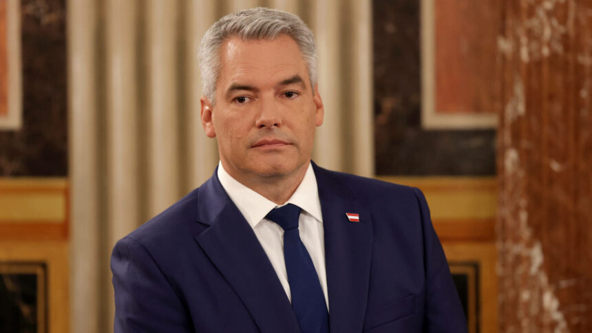 img Austria la un pas să intre în criză politică. Karl Nehammer încă nu a reușit să formeze un nou guvern