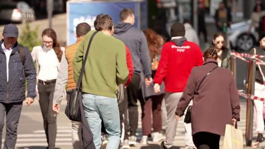 Importanța Pilonului 3 de Pensii pentru Românii Preocupați de Viitorul Lor Financiar