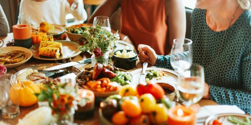 Beneficiile pauzei alimentare de 12-16 ore între mese pentru arderea grăsimilor