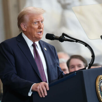 img Donald Trump promite salvarea astronauților blocați pe ISS: „Elon va fi pe drum în curând”