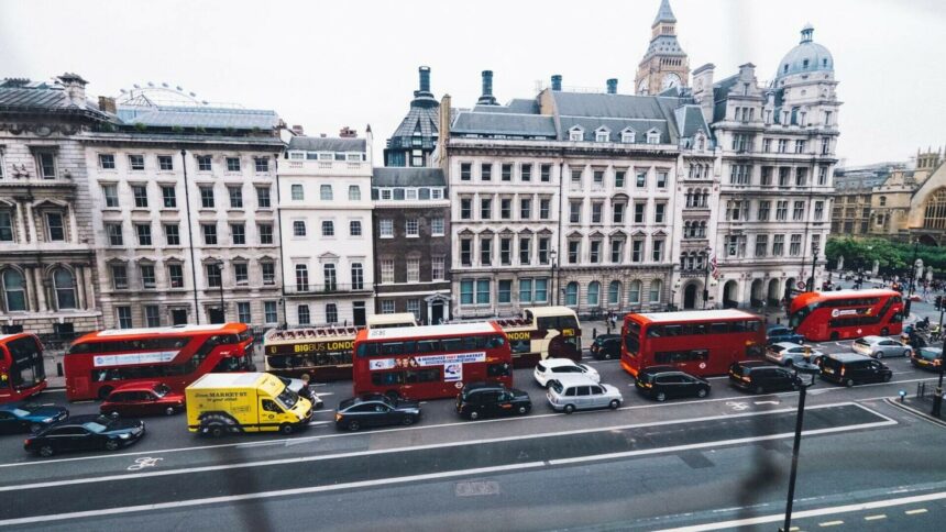 img Despăgubiri pentru accidente de muncă în Marea Britanie: Ghid complet pentru românii care lucrează în UK