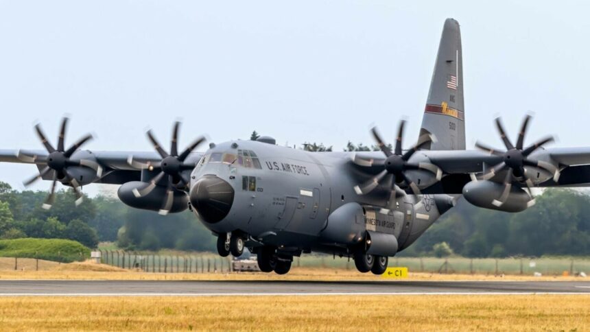 img Deportarea migranților cu aeronave militare americane – Costuri și controverse