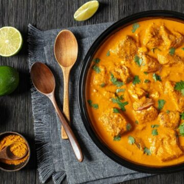 Totul despre pudra de curry si sosul curry – ghid complet