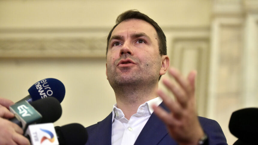 Democrație suspendată și acuzații dure la adresa Guvernului PSD-PNL