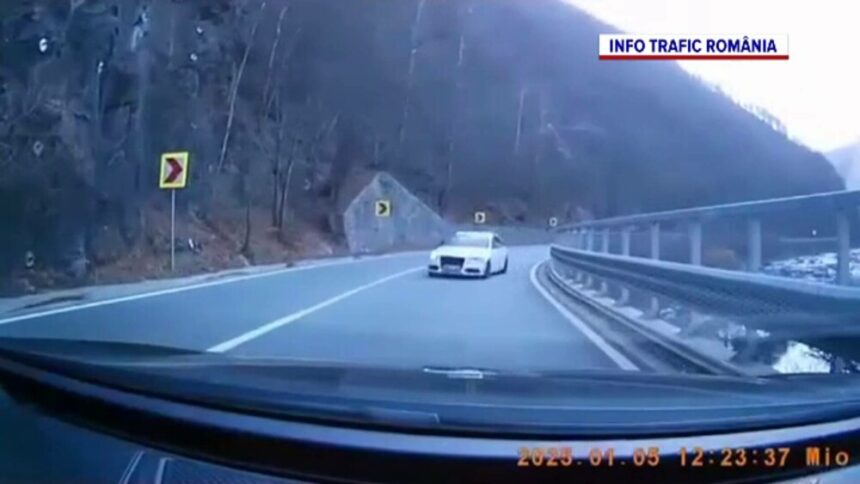 img Depășire neregulamentară pe Defileul Jiului, surprinsă de o cameră de bord