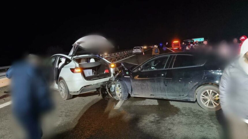 Accident grav pe autostrada A3: carambol cu cinci mașini și patru persoane rănite