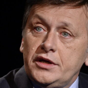 img Crin Antonescu compara discursurile lui Călin Georgescu cu cele ale lui Hitler