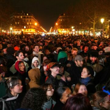 Sărbătorirea morții lui Jean-Marie Le Pen la Lyon și arestarea a șapte persoane