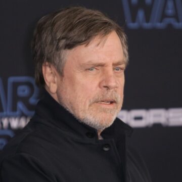 img Incendiile din Los Angeles: Mark Hamill, Mandy Moore și Chris Pratt evacuează casele