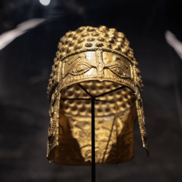 img Scandalul furtului pieselor din tezaurul dacic: denunț la Parchetul General împotriva Ralucăi Turcan și a fostului director al MNIR