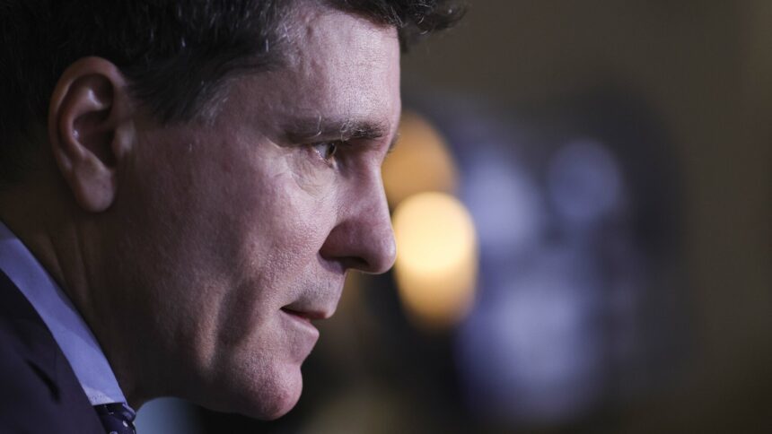 img Modernizarea iluminatului public în București