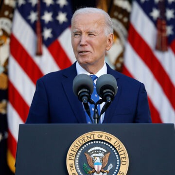 Decizia Meta de a renunța la verificarea datelor și reacția dură a președintelui american Joe Biden