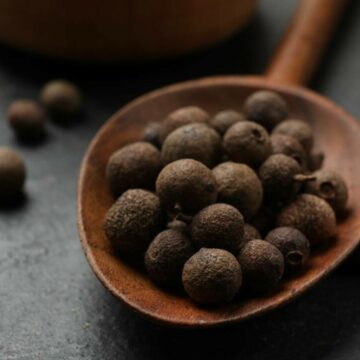 Ienibahar – beneficii, utilizari si gust. Tot ce trebuie sa stii