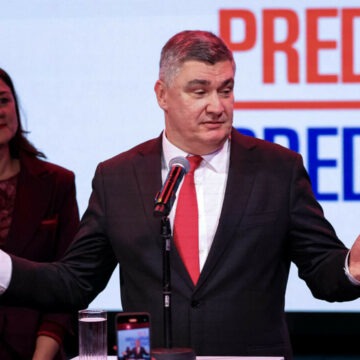 img Victoria zdrobitoare a președintelui croat în alegeri