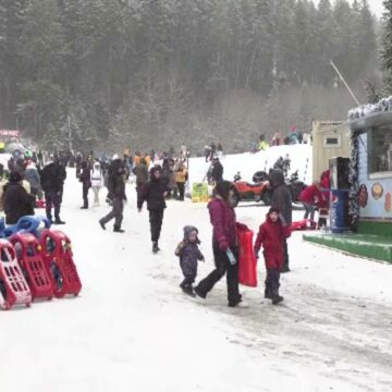 img Agenții economici din stațiunile montane, ”sorcoviți” cu amenzi de ANPC