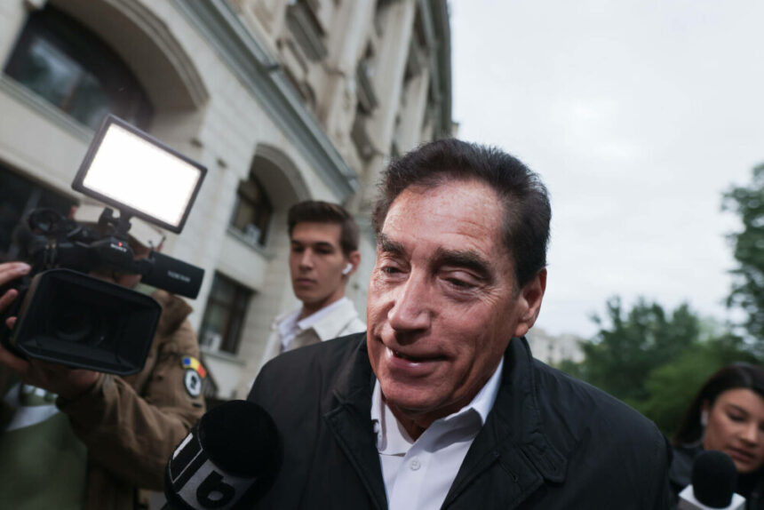 img Petre Roman și Gelu Voican Voiculescu revin în fața procurorilor militari pentru a da socoteală în dosarul Mineriadei