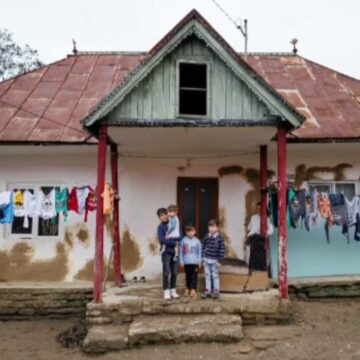 img Românii donează mai mult – Economia circulară în acțiune