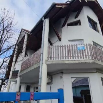 Scandalul centrelor pentru copii cu dizabilităţi din Târgu Mureş