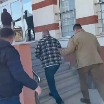 img Românca din Suedia păcălită de un bărbat din Vâlcea