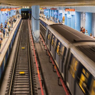 img Protest la metrou: sindicaliștii anunță grevă din cauza ordonanței „trenuleț”