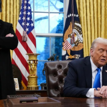 img Donald Trump il descrie pe Elon Musk drept omul care ii pune in aplicare decretele